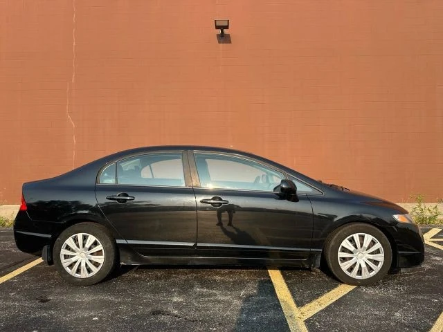 2011 Honda Civic 8th Gen - Image 4 of 18