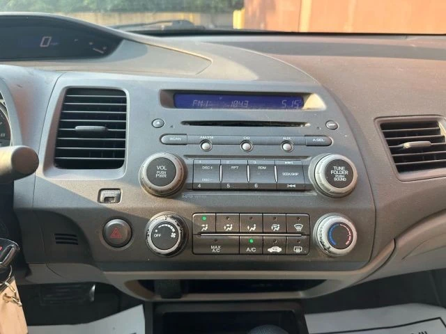 2011 Honda Civic 8th Gen - Image 16 of 18