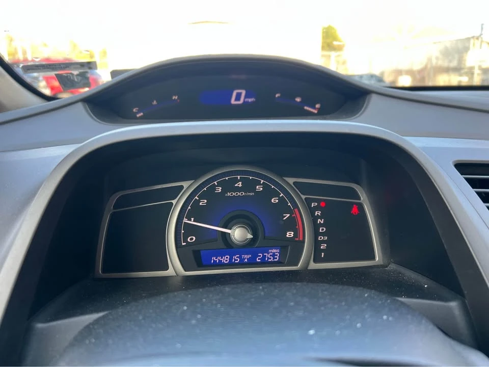 2011 Honda Civic 8th Gen - Image 6 of 8