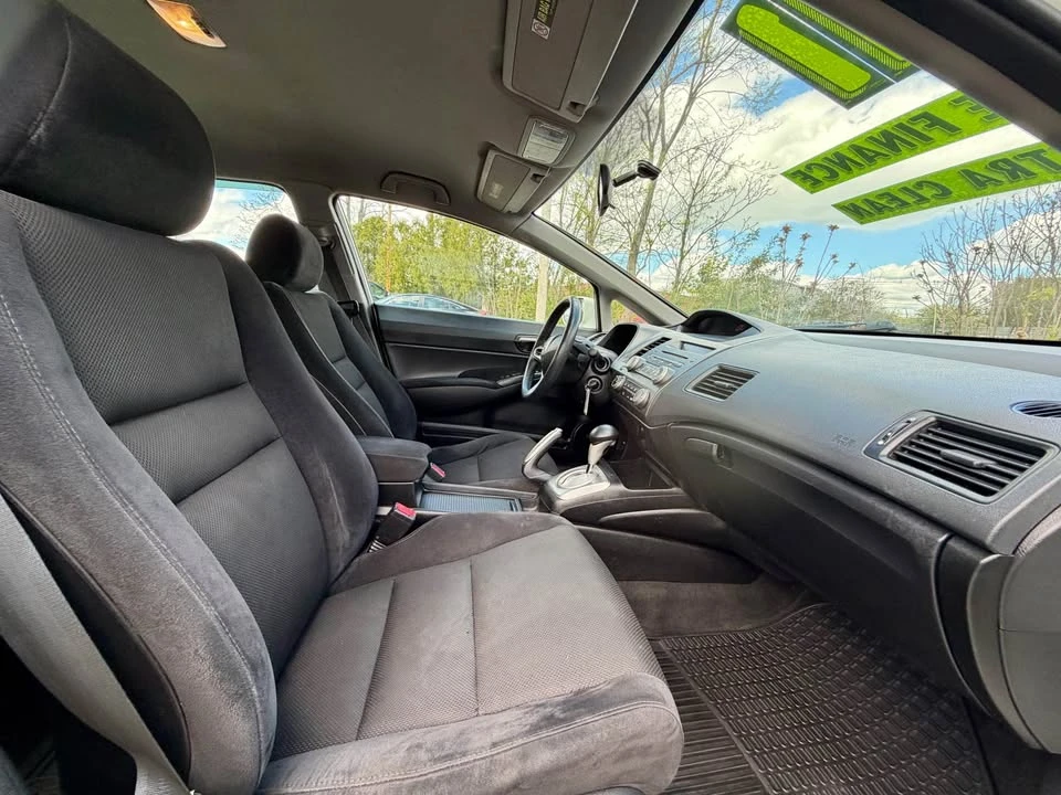 2011 Honda Civic 8th Gen - Image 14 of 17