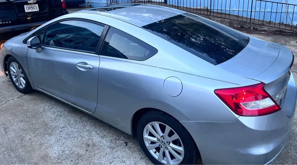 2011 Honda Civic 8th Gen - Image 12 of 12