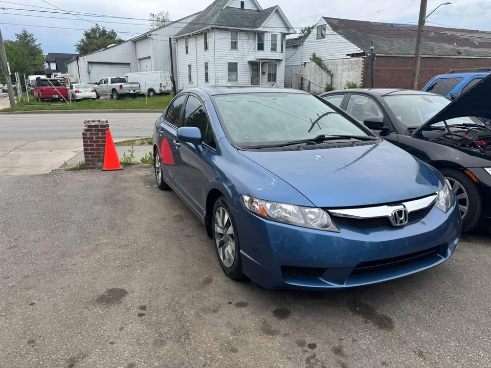 2011 Honda Civic 8th Gen - Image 4 of 5