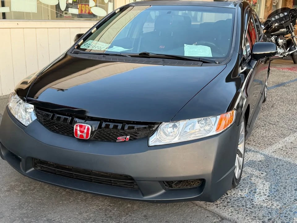 2011 Honda Civic Si 8th Gen - Image 2 of 4