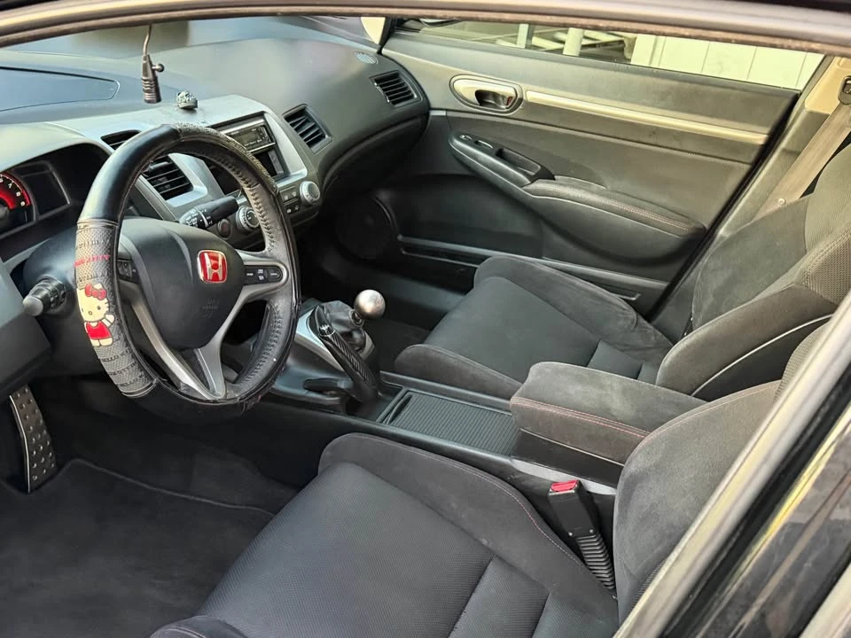 2011 Honda Civic Si 8th Gen - Image 4 of 4
