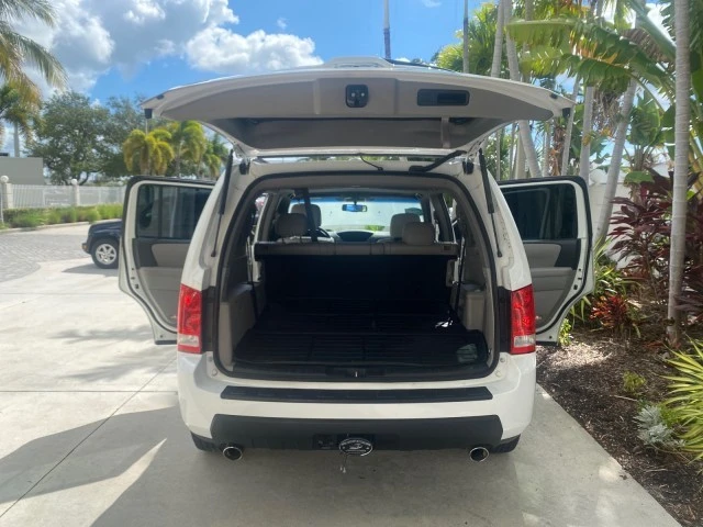 2011 Honda Pilot 2nd Gen - Image 16 of 21