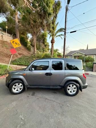 2011 Honda Element - Image 2 of 13