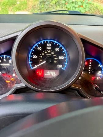 2011 Honda Element - Image 6 of 13
