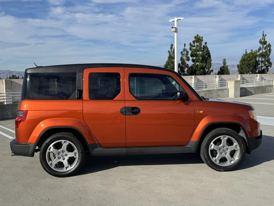 2011 Honda Element - Image 7 of 31