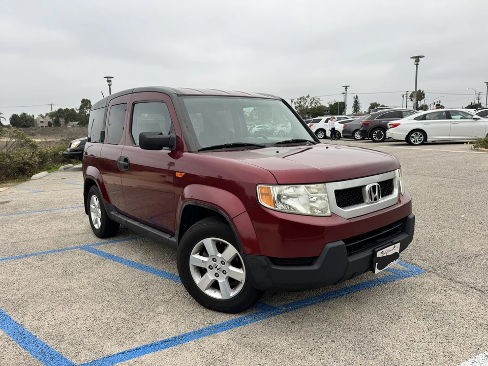 2011 Honda Element - Image 2 of 31