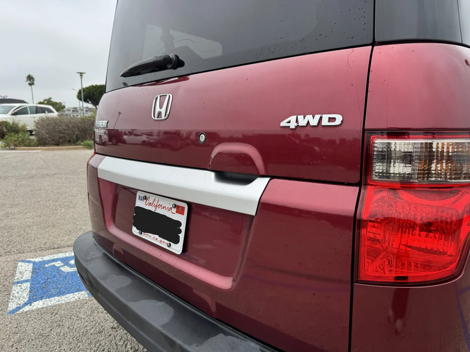 2011 Honda Element - Image 25 of 31