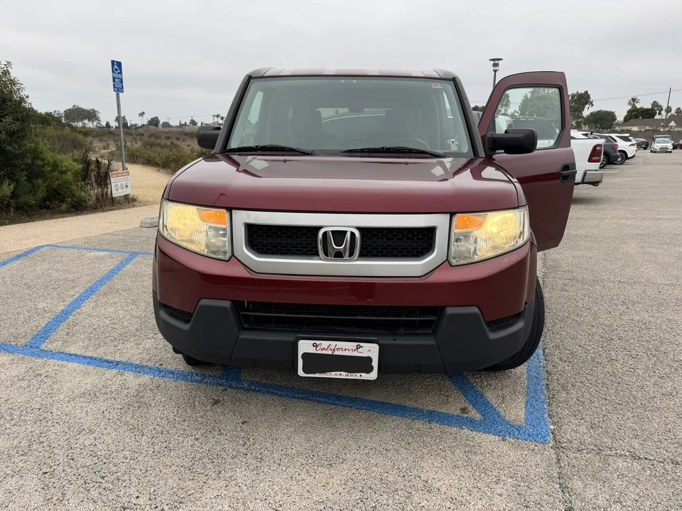 2011 Honda Element - Image 12 of 31