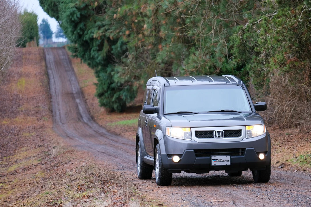 2011 Honda Element - Image 4 of 31
