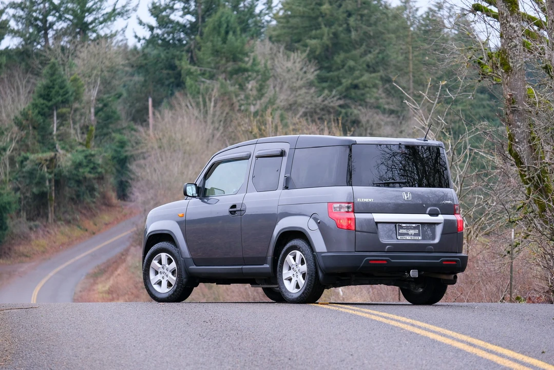 2011 Honda Element - Image 17 of 31