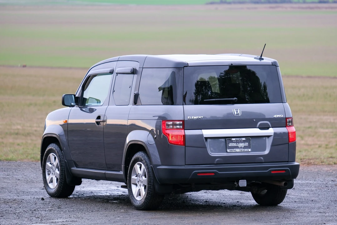 2011 Honda Element - Image 18 of 31