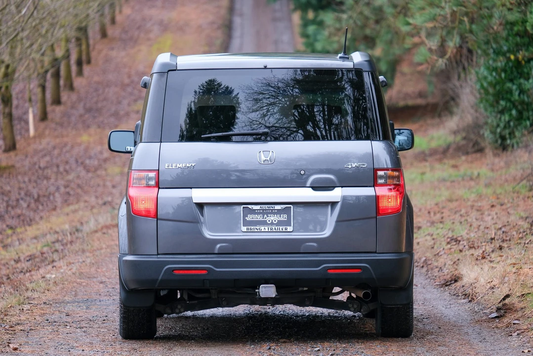 2011 Honda Element - Image 20 of 31