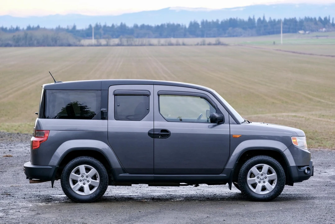 2011 Honda Element - Image 27 of 31