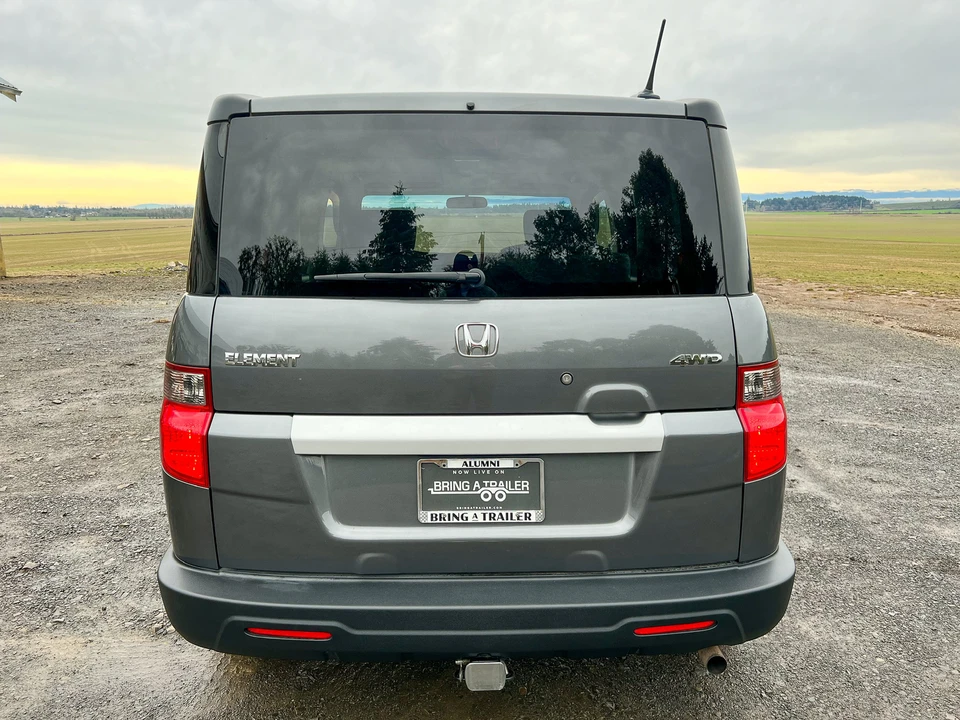 2011 Honda Element - Image 30 of 31