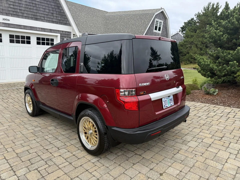 2011 Honda Element - Image 7 of 31