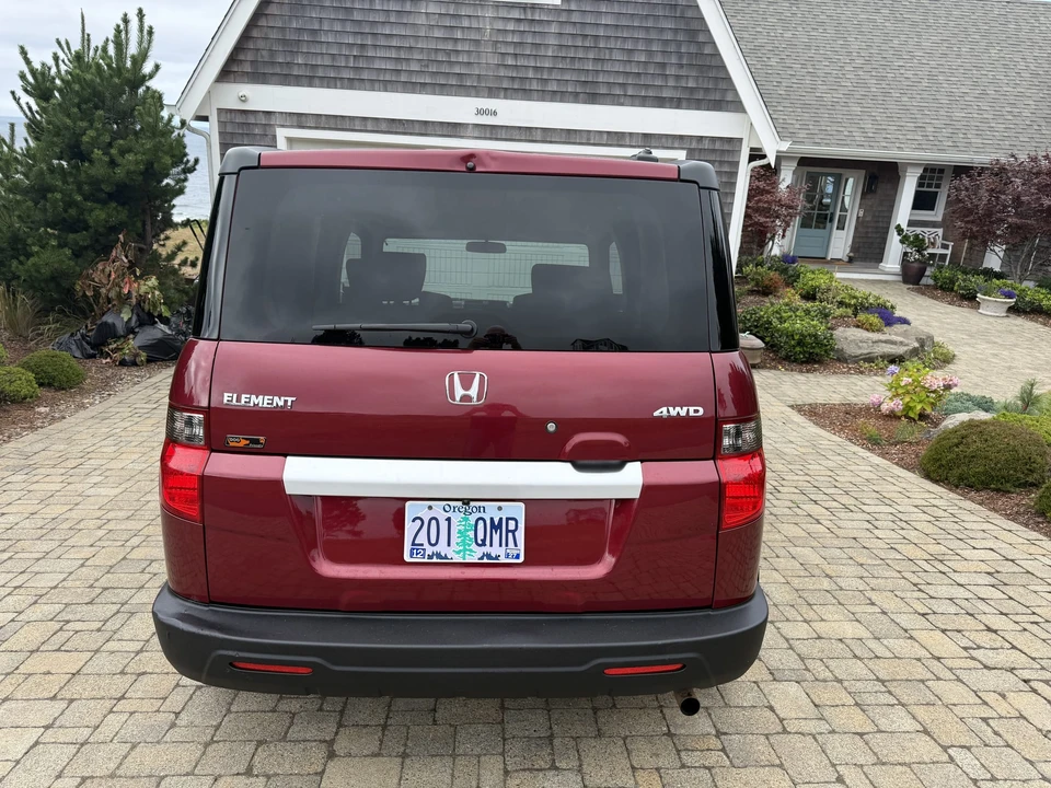 2011 Honda Element - Image 6 of 31