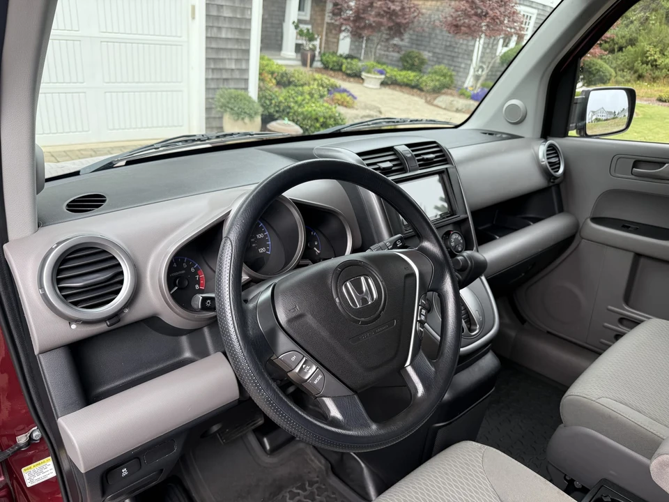 2011 Honda Element - Image 31 of 31