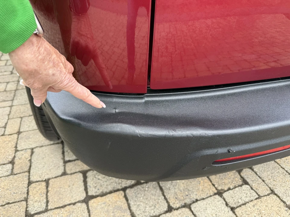 2011 Honda Element - Image 25 of 31