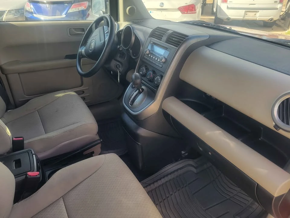 2011 Honda Element - Image 3 of 14