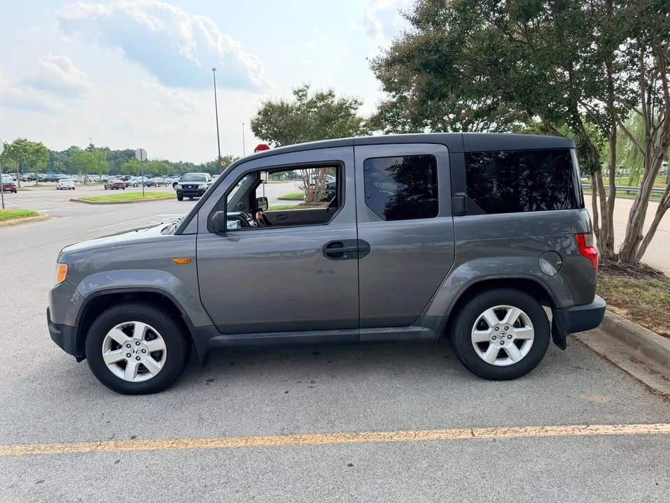2011 Honda Element - Image 6 of 16