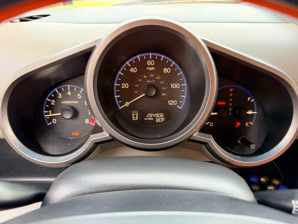 2011 Honda Element - Image 8 of 16