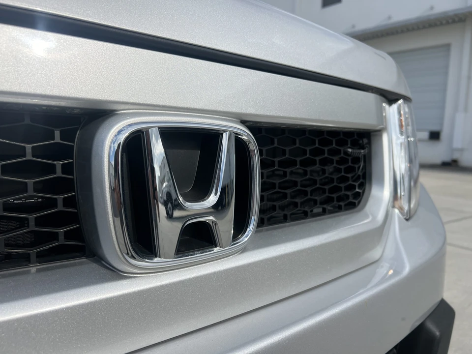 2011 Honda Element - Image 24 of 31