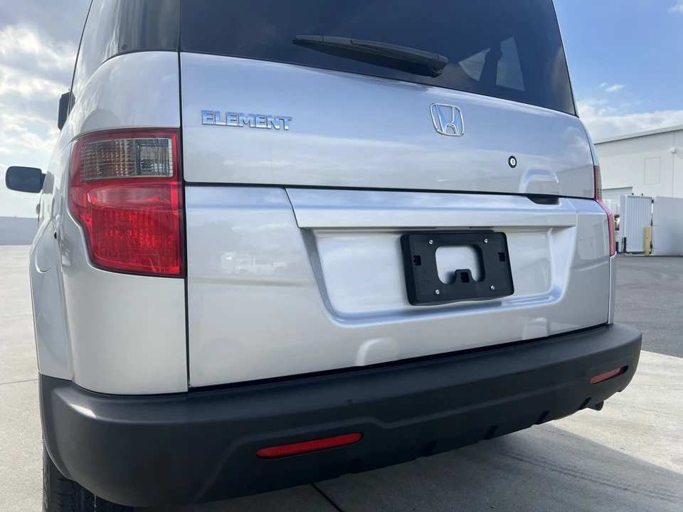 2011 Honda Element - Image 18 of 31