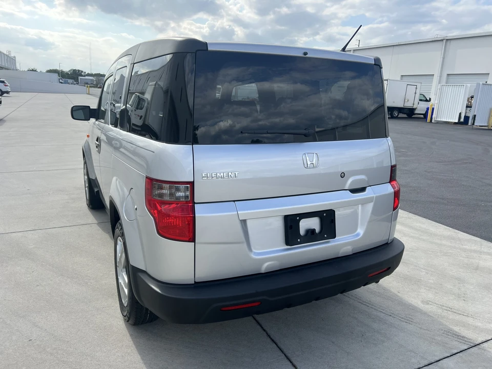 2011 Honda Element - Image 6 of 31