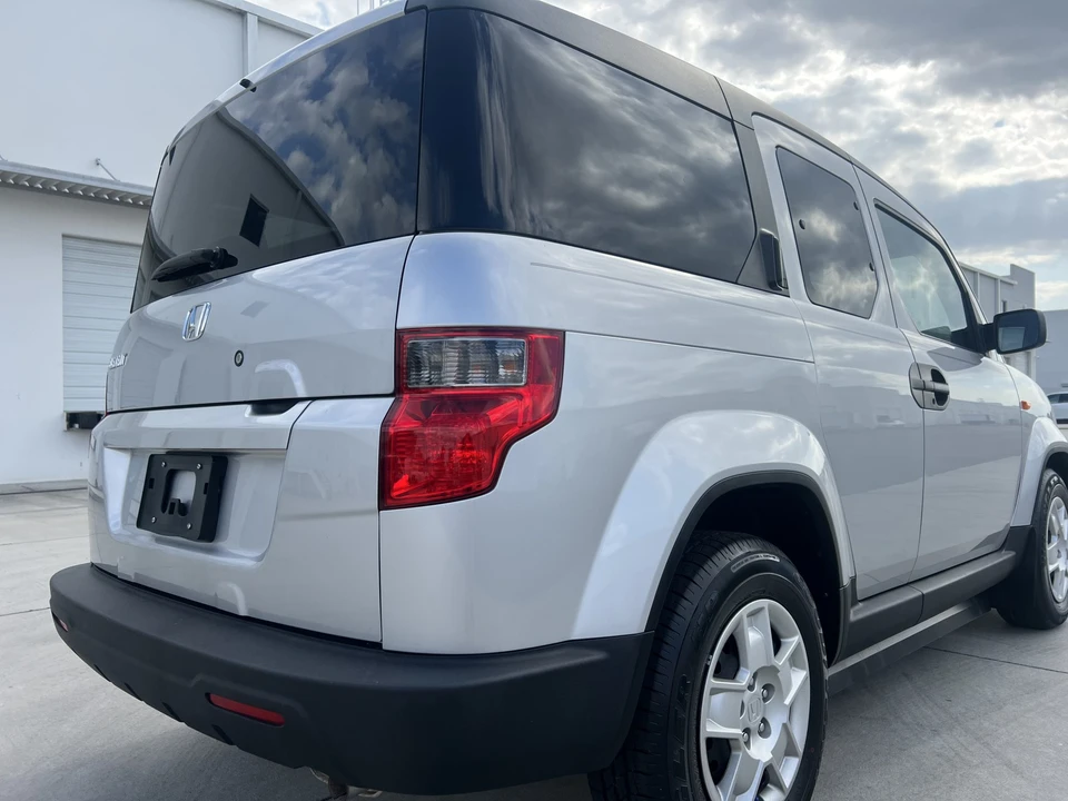 2011 Honda Element - Image 19 of 31