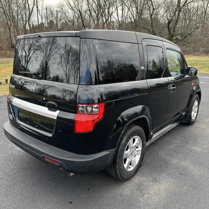 2011 Honda Element - Image 4 of 21
