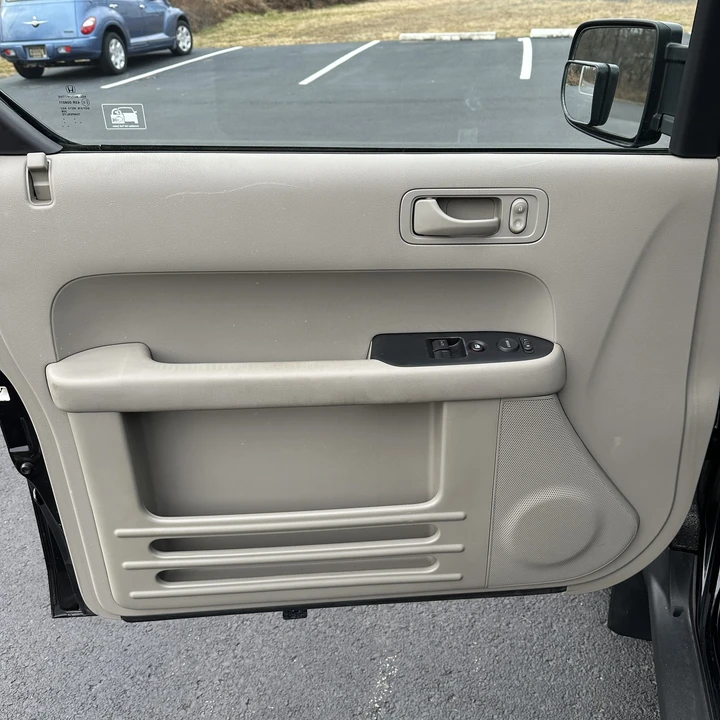 2011 Honda Element - Image 15 of 21