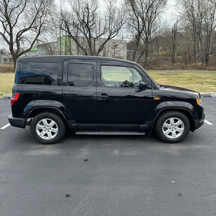 2011 Honda Element - Image 3 of 21