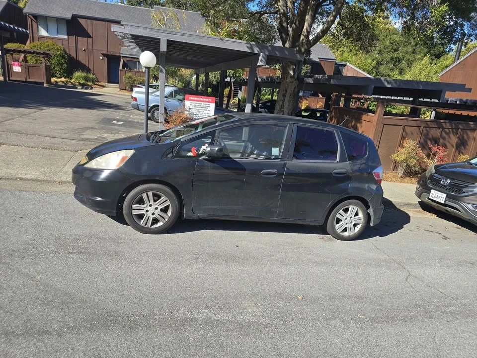 2011 Honda Fit - Image 6 of 7