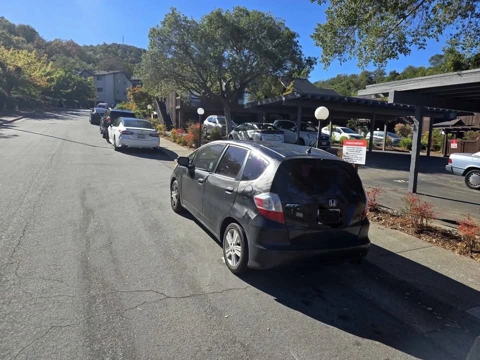 2011 Honda Fit - Image 3 of 7
