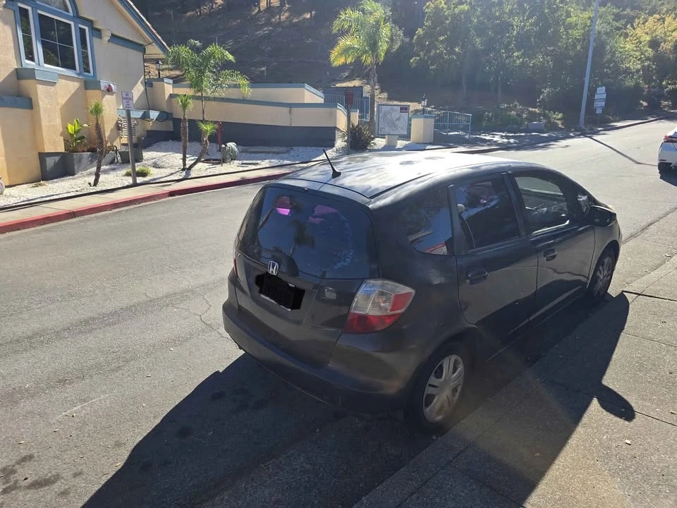 2011 Honda Fit - Image 2 of 7