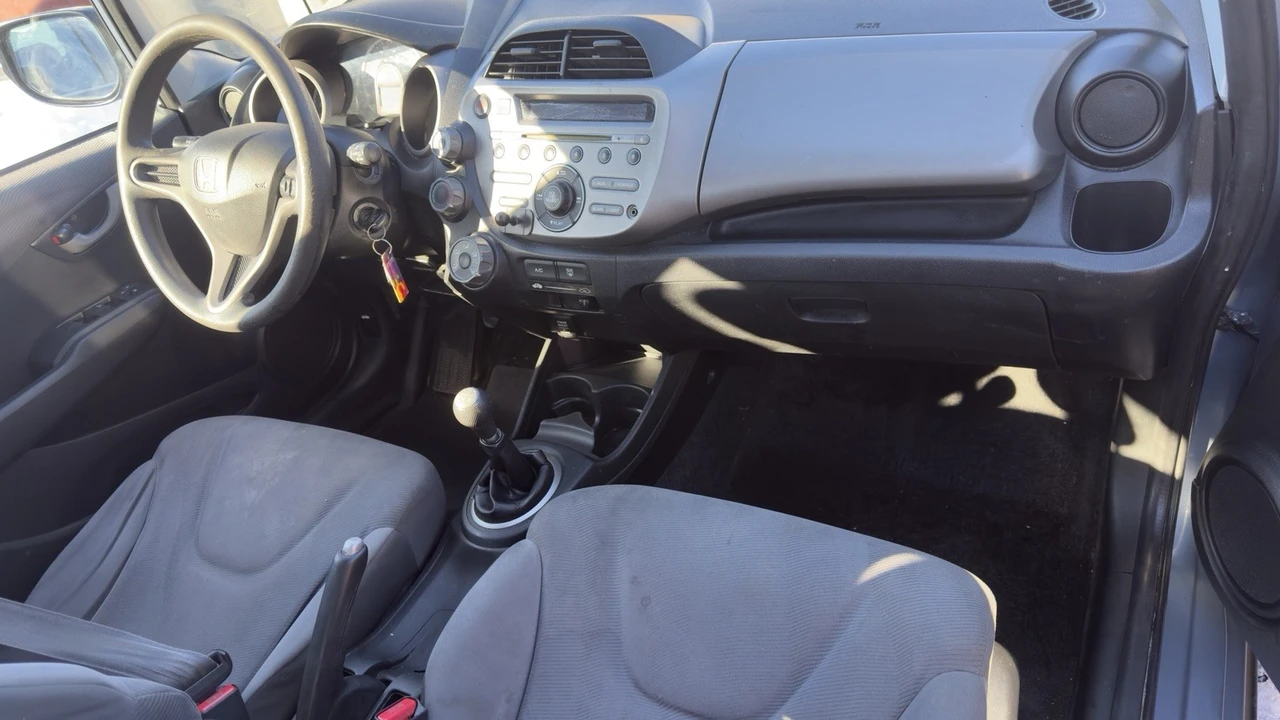 2011 Honda Fit - Image 8 of 8