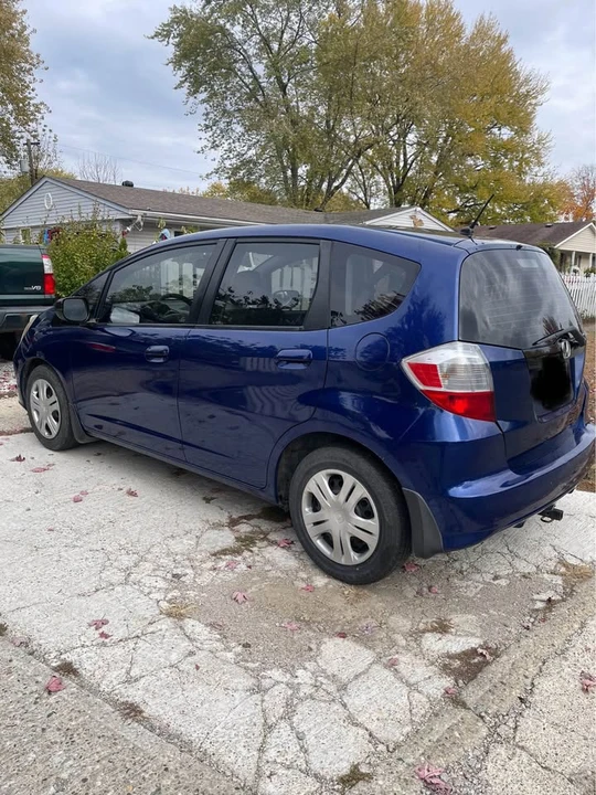 2011 Honda Fit - Image 6 of 19
