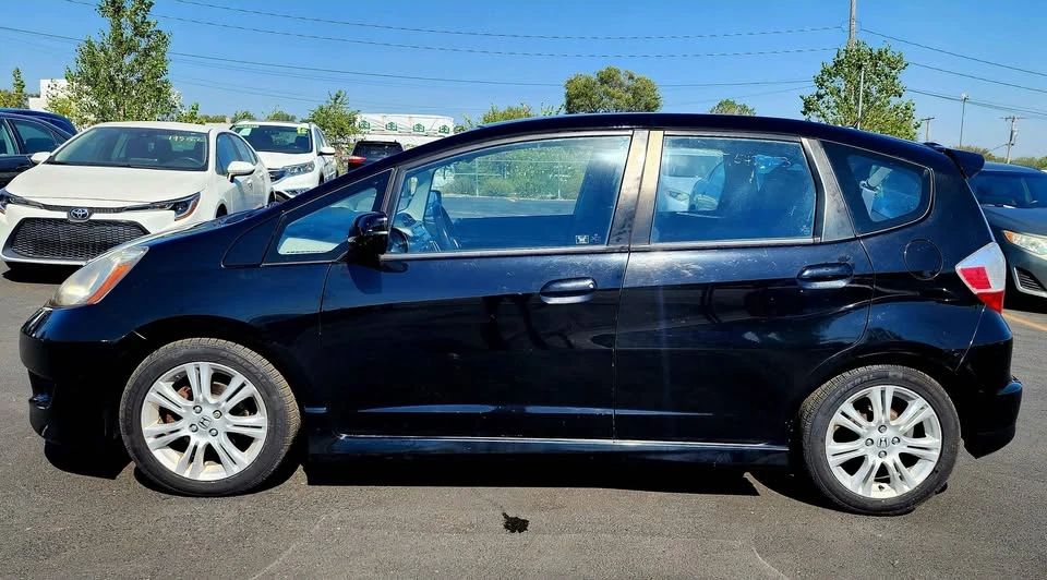2011 Honda Fit - Image 4 of 18