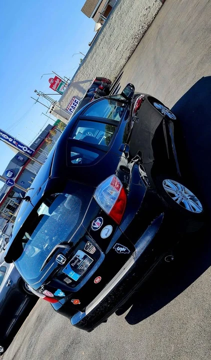 2011 Honda Fit - Image 7 of 18