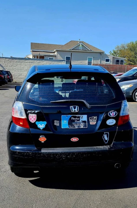 2011 Honda Fit - Image 6 of 18