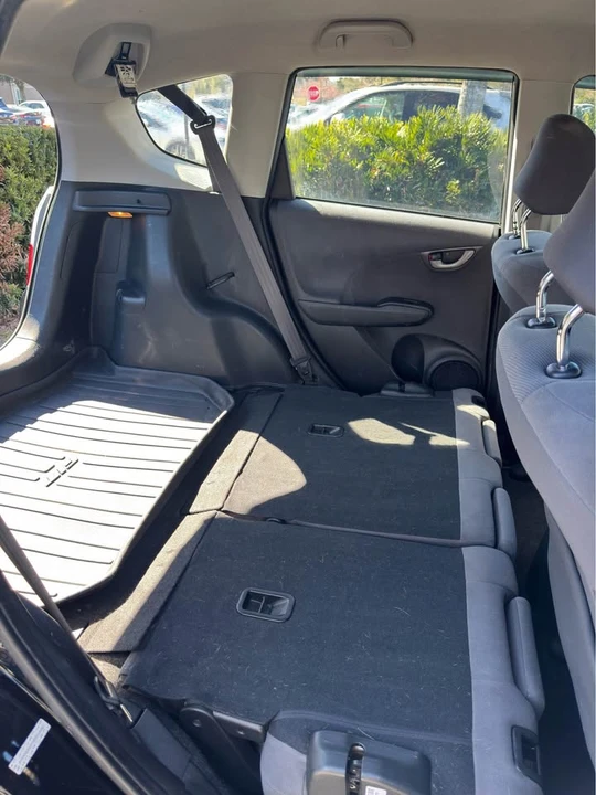 2011 Honda Fit - Image 10 of 10