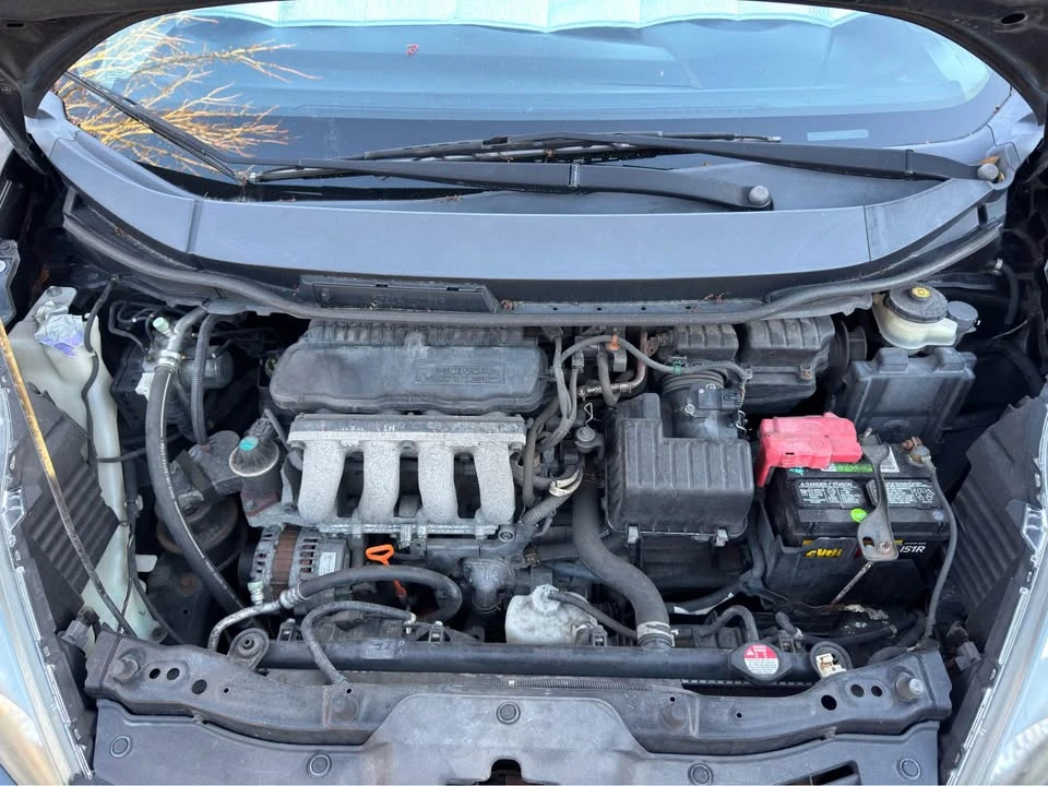 2011 Honda Fit - Image 2 of 10
