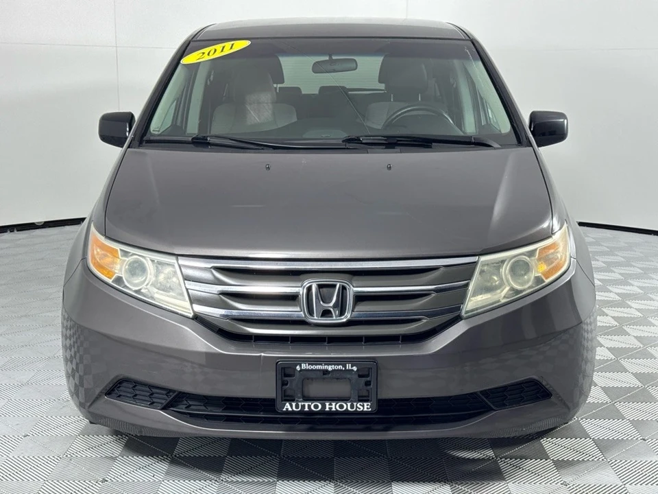 2011 Honda Odyssey - Image 10 of 12