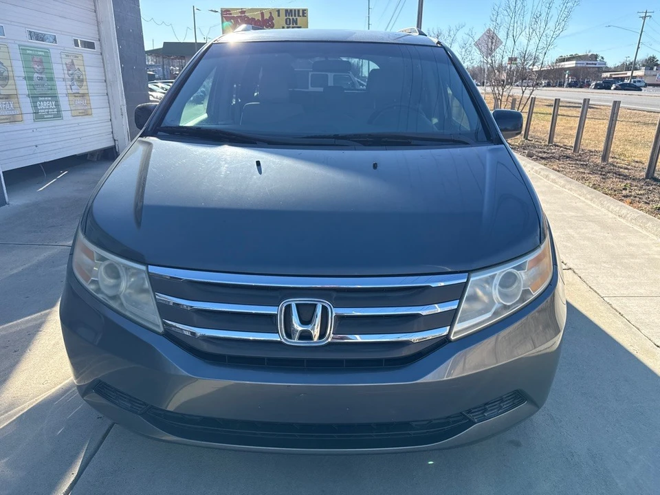 2011 Honda Odyssey - Image 7 of 14