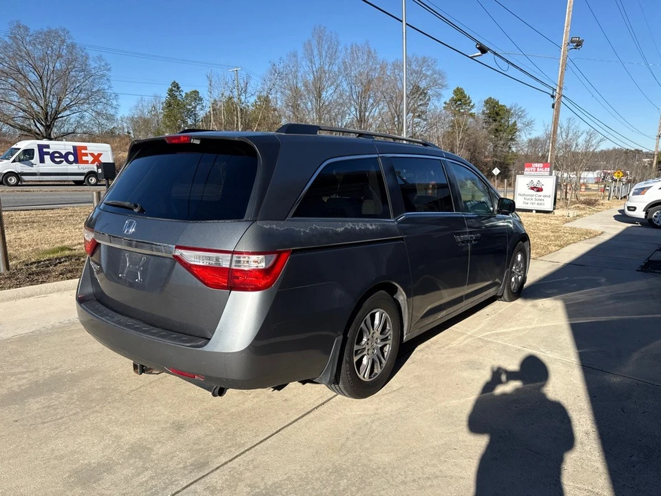 2011 Honda Odyssey - Image 5 of 14