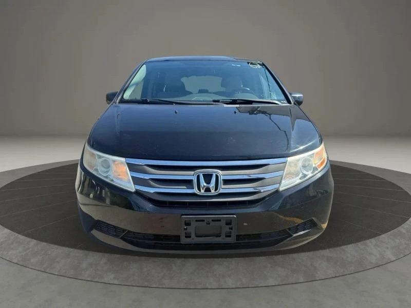 2011 Honda Odyssey - Image 2 of 12