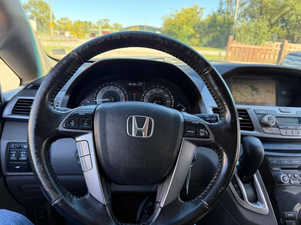 2011 Honda Odyssey - Image 7 of 21